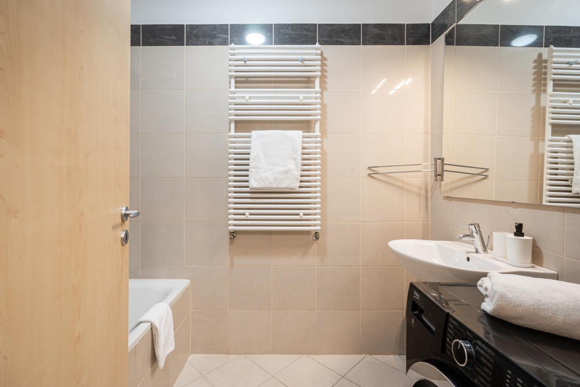 D16 - Gozsdu Garden Residence - Best Location By Bqa Budapešť Exteriér fotografie